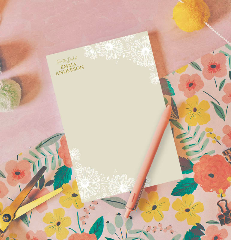 White Daisies Note Pad